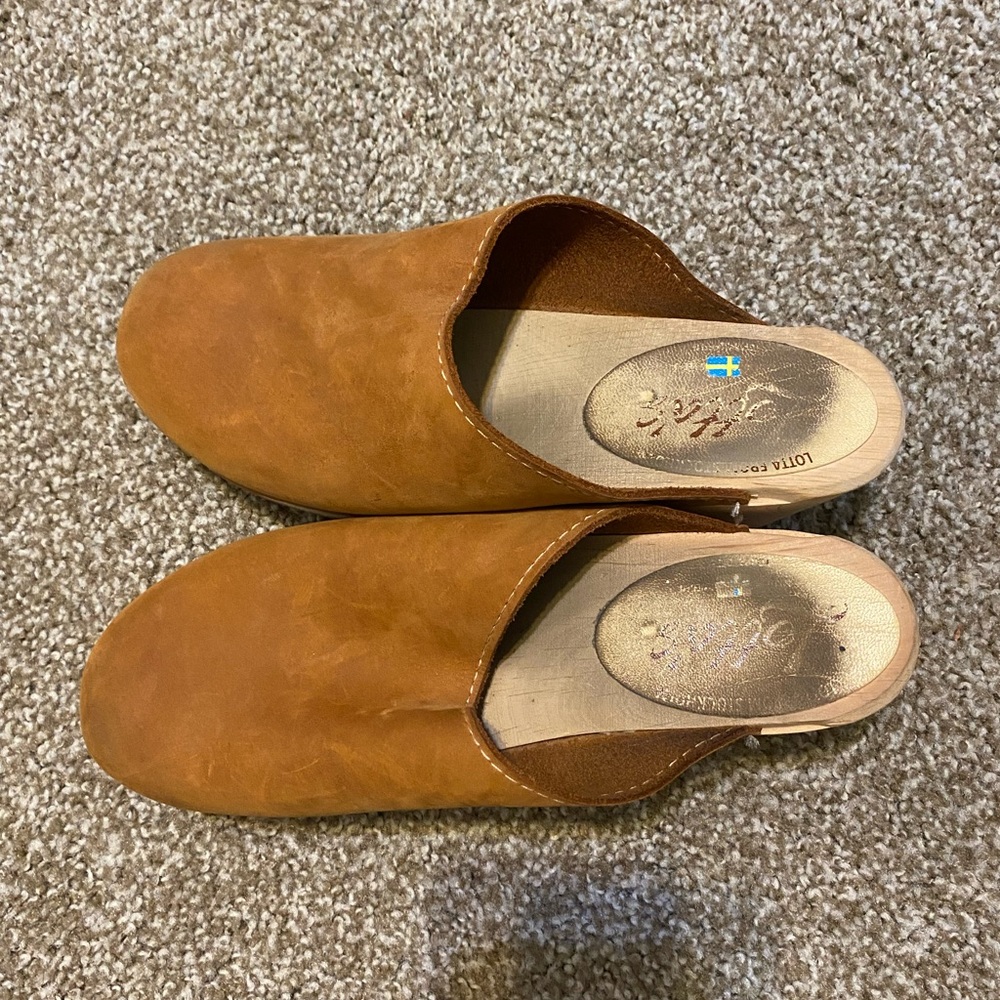 Lotta from Stockholm clogs